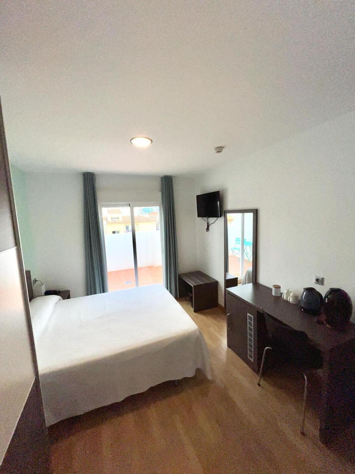 Hotel Clopy Rocamar 베니돔 외부 사진