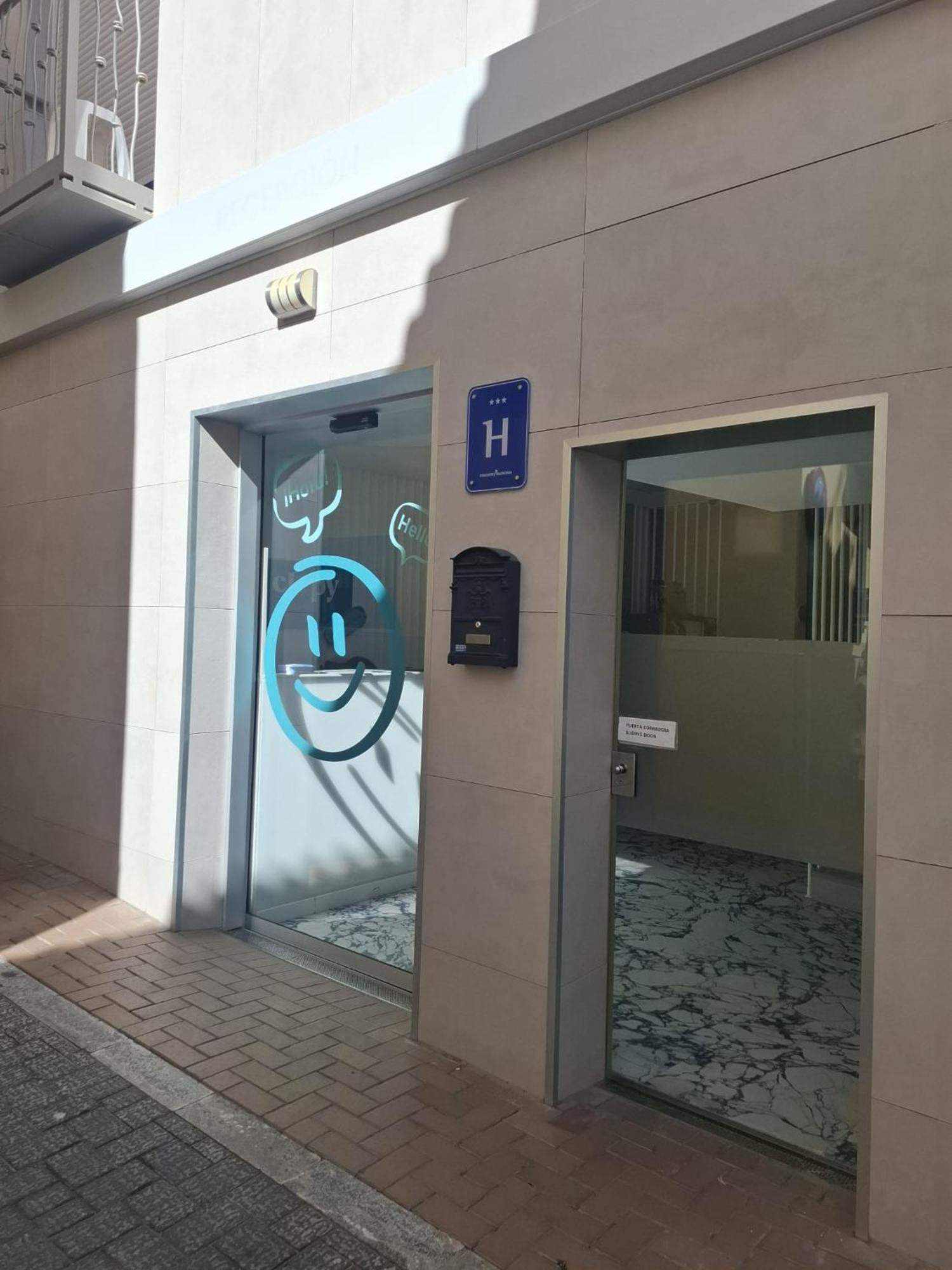 Hotel Clopy Rocamar 베니돔 외부 사진